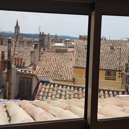 Beau Duplex Avec Terrasse - Centre Historique Lägenhet Aix-en-Provence Exteriör bild