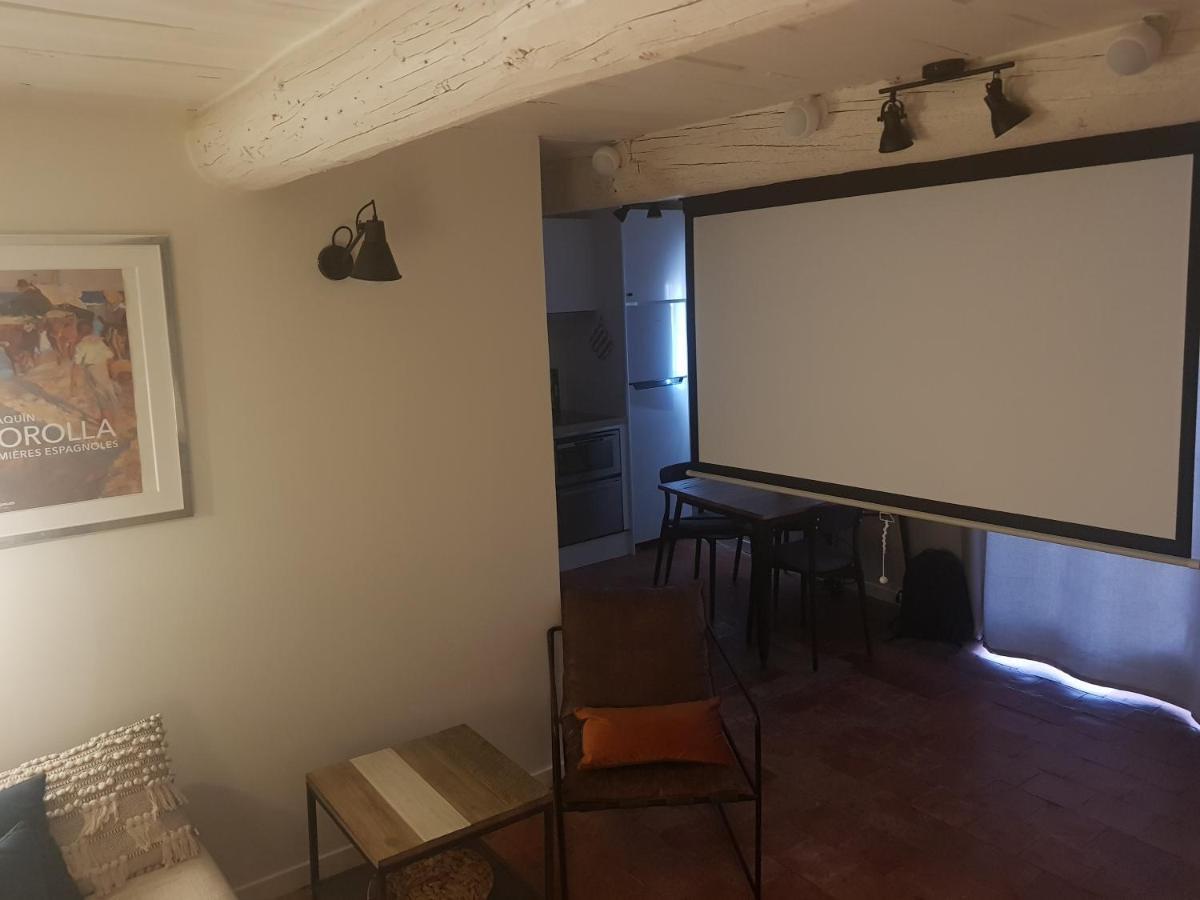 Beau Duplex Avec Terrasse - Centre Historique Lägenhet Aix-en-Provence Exteriör bild