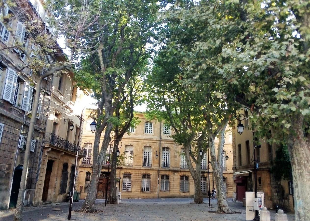 Beau Duplex Avec Terrasse - Centre Historique Lägenhet Aix-en-Provence Exteriör bild